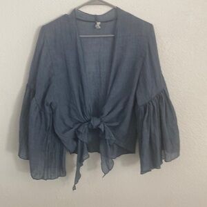 ELAN Light Chambray Top